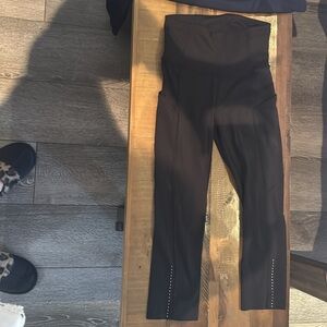 Lululemon Black High-Waisted Leggings size 2